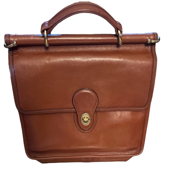 Coach purse - Picture 2 of 2